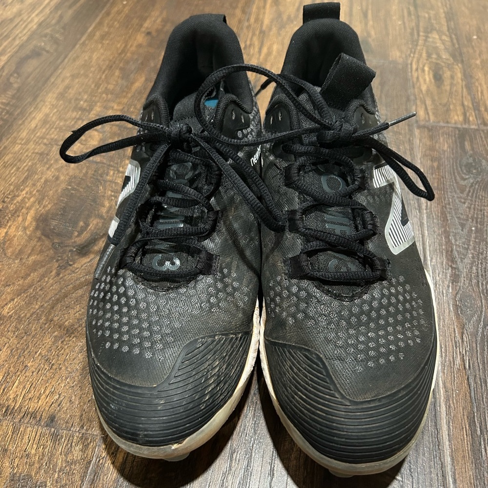 New Balance Black Athletic Molded Cleats